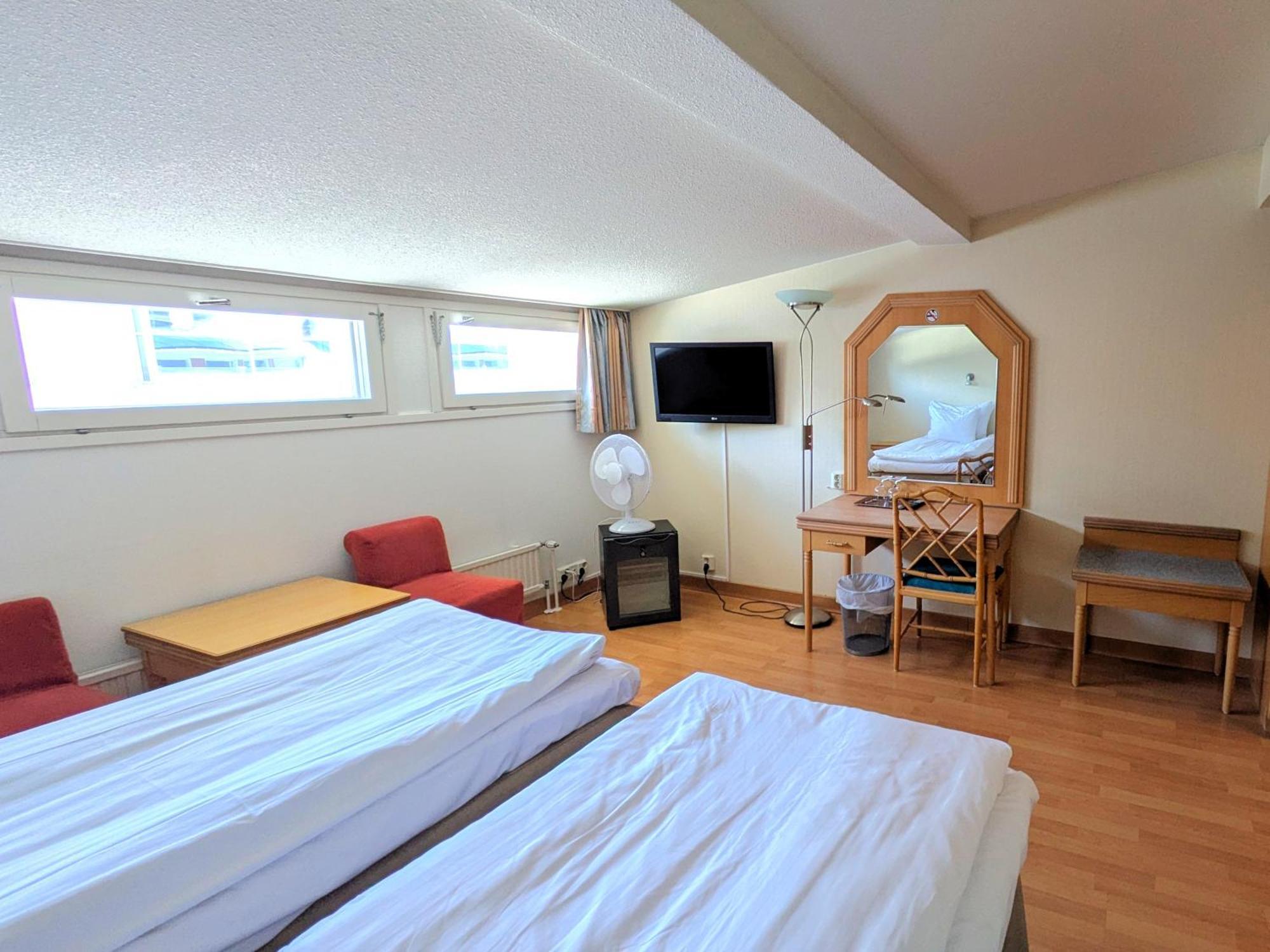 Hiisi Hotel Turku Seaport Extérieur photo