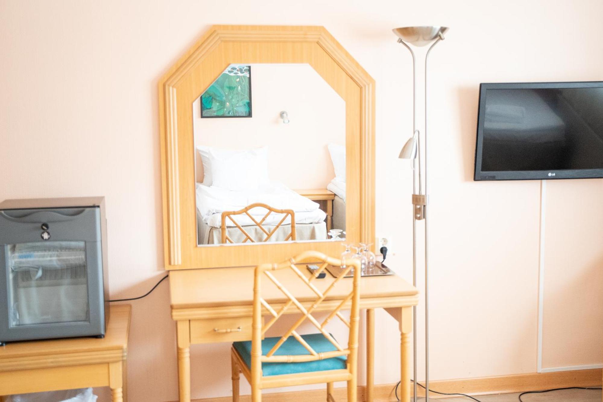 Hiisi Hotel Turku Seaport Extérieur photo