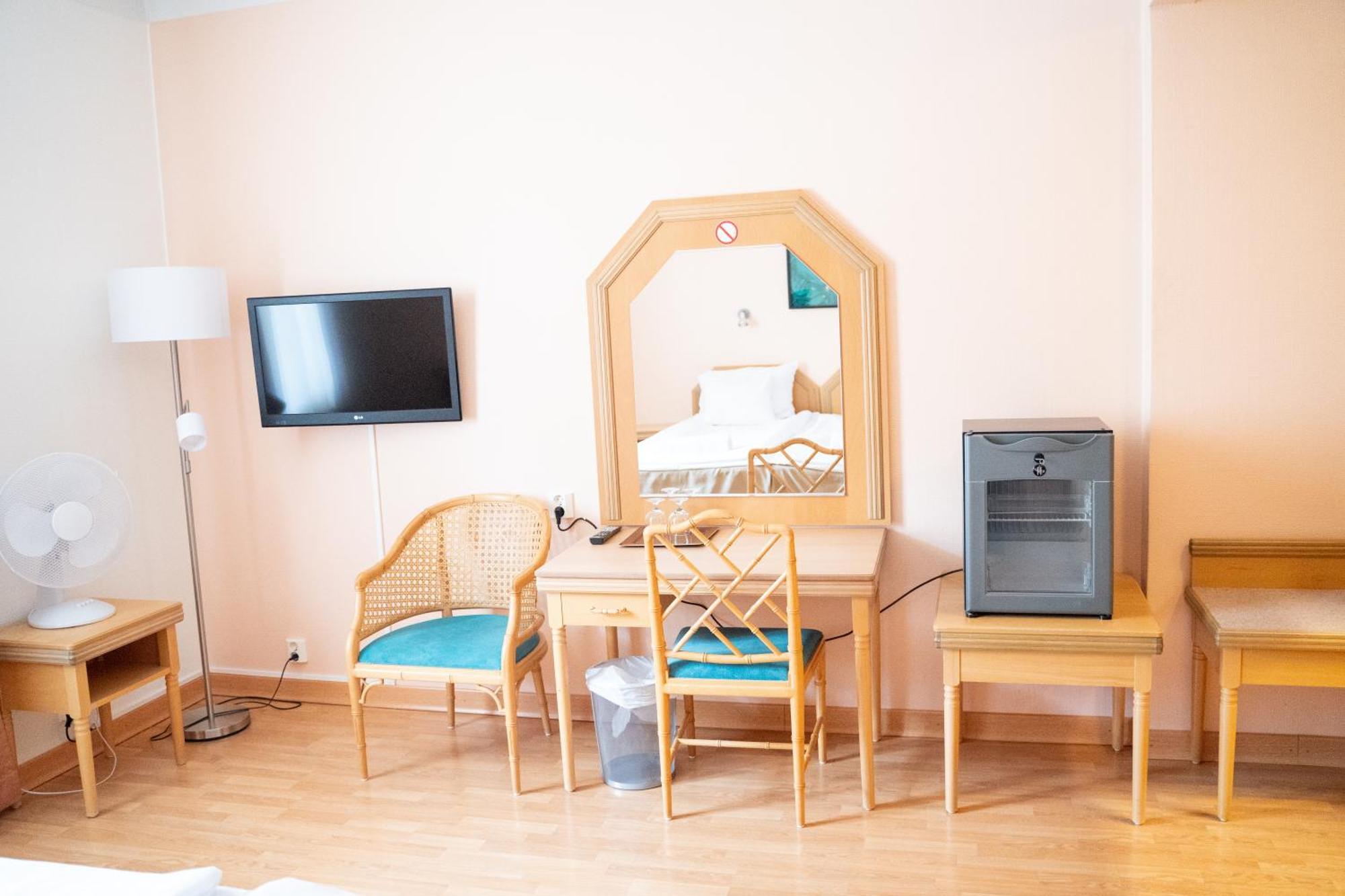 Hiisi Hotel Turku Seaport Extérieur photo