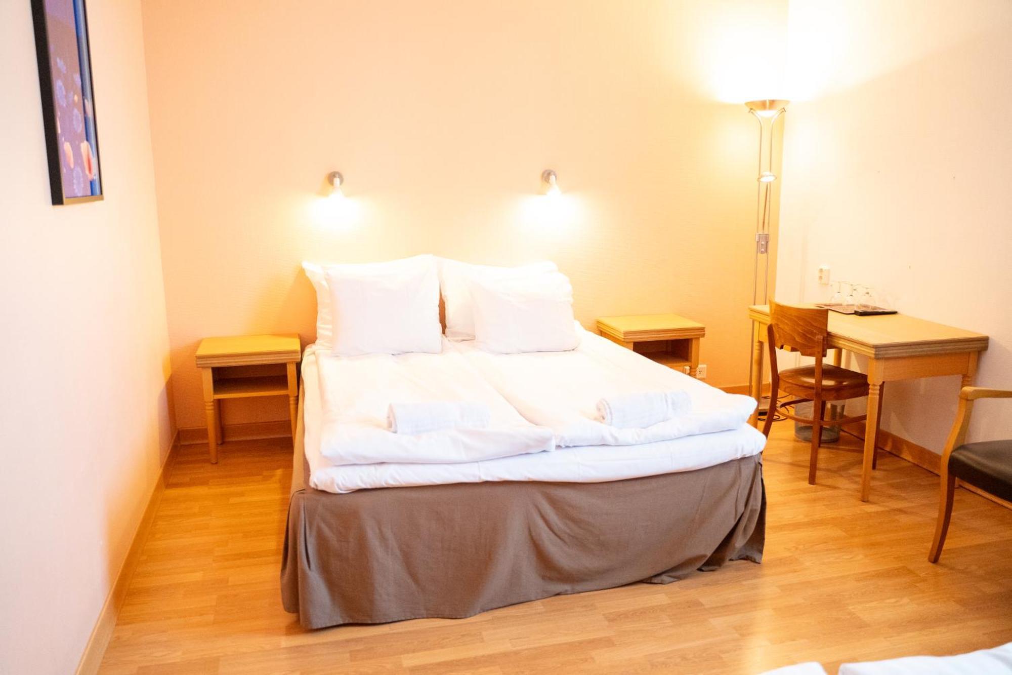 Hiisi Hotel Turku Seaport Extérieur photo